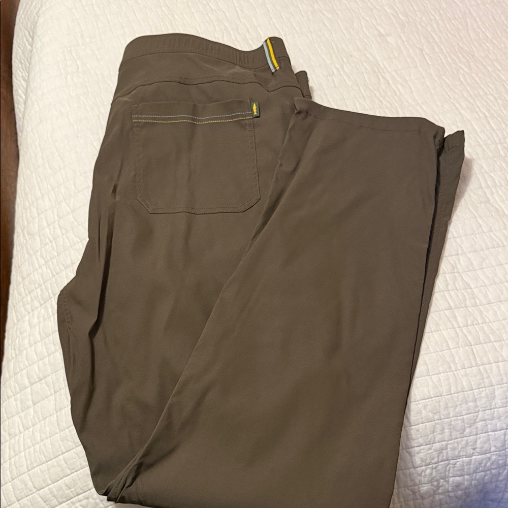 Men's Brown/Olive Pants